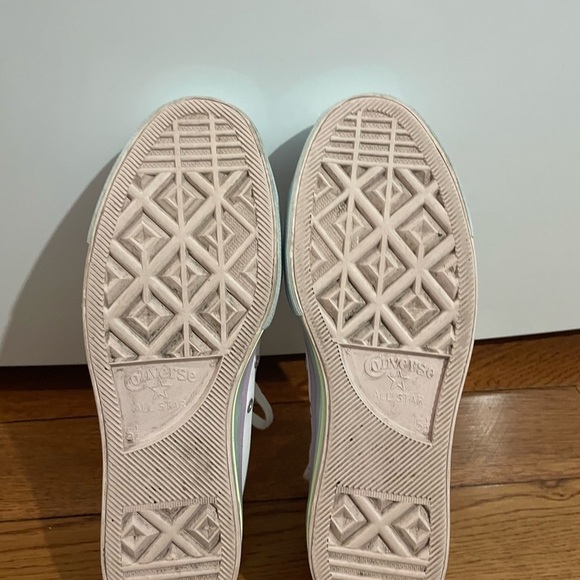 Converse Women's CTAS Lift OX sneaker Size 7.5 - Picture 4 of 9